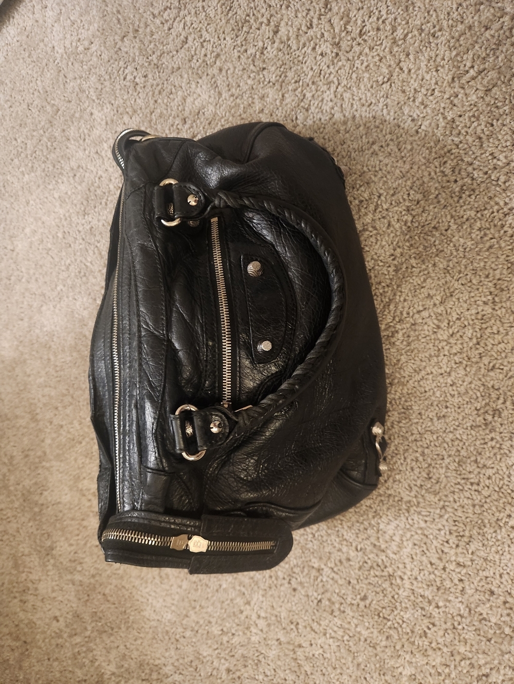 Authentic Balanciaga Classic Black Leather Satchel Handbag - Picture 3 of 9